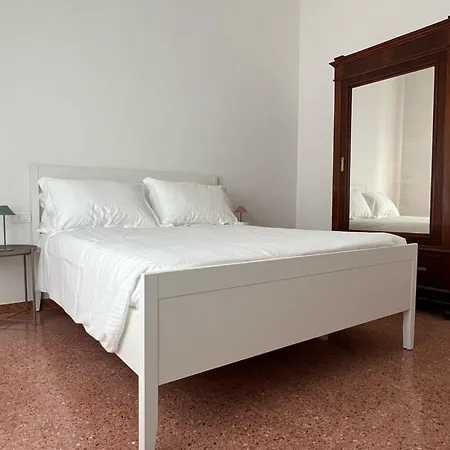 Civico 99 Bed & Breakfast 3*