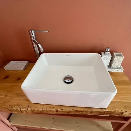 Civico 99 Alojamento de Acomodação e Pequeno-almoço 3*