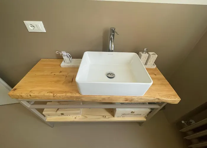 Civico 99 3* 라벤나